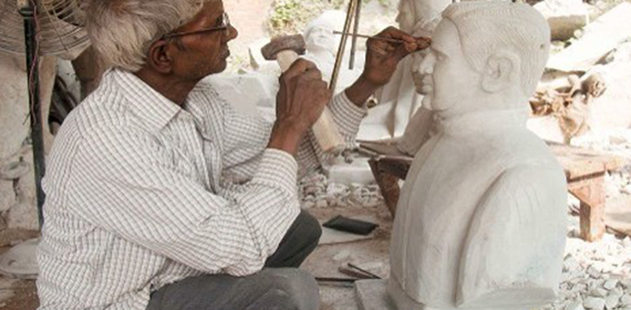 Basic Sculptor and stone artist (Moortikar)
